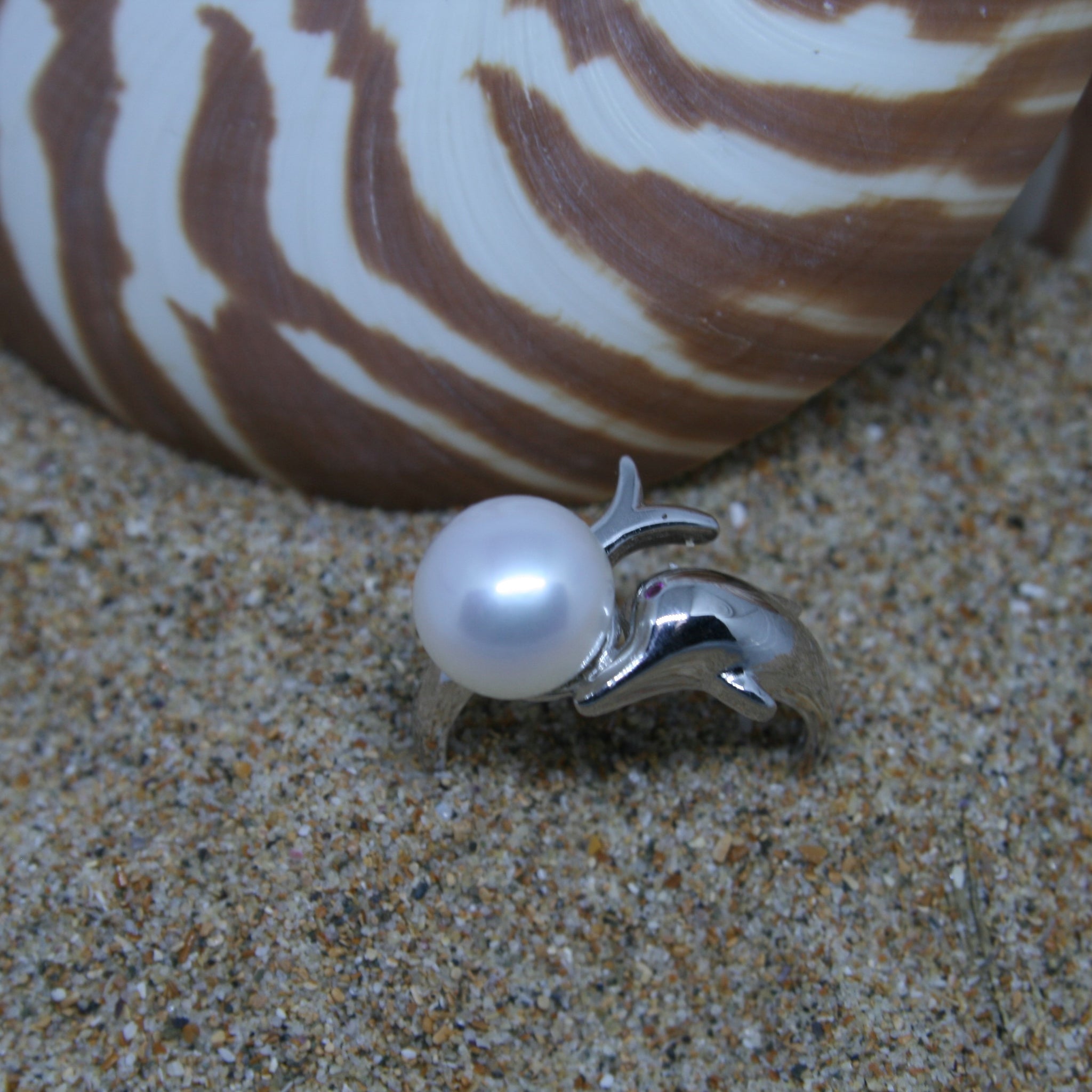 Pearl and Dolphin Sterling Silver Ring